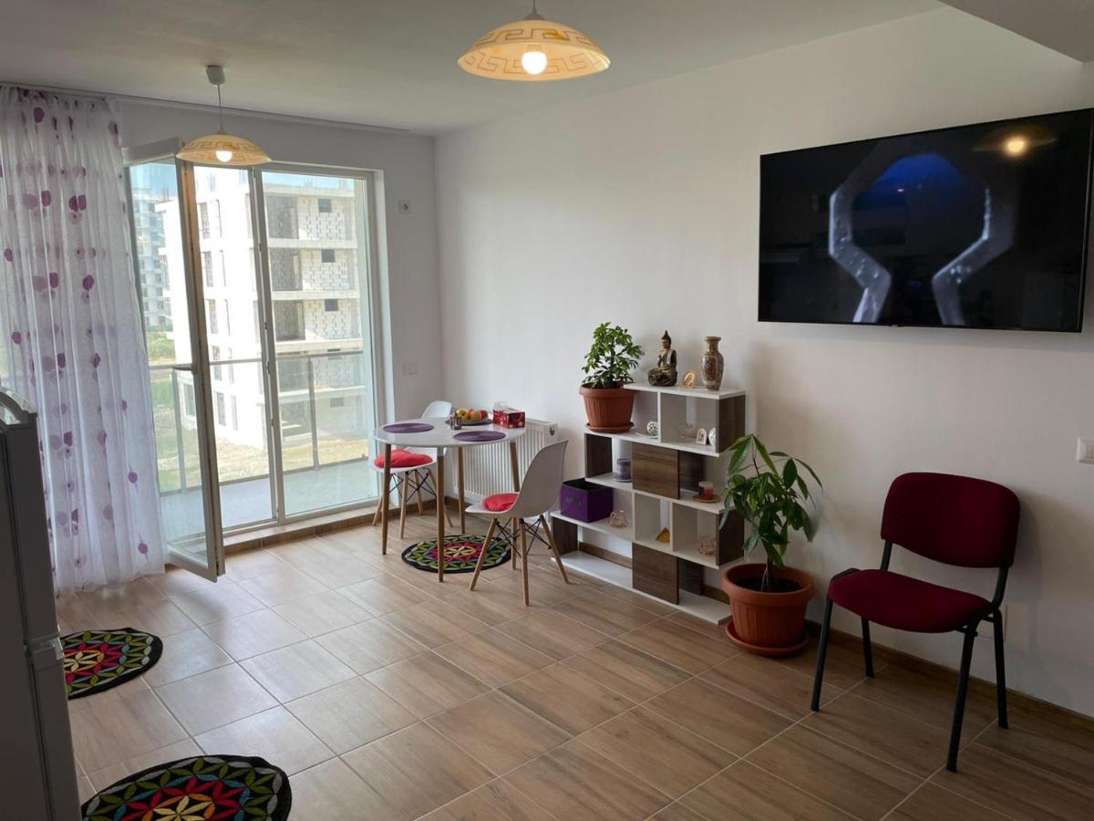 Magnolia Apartament Năvodari Екстериор снимка