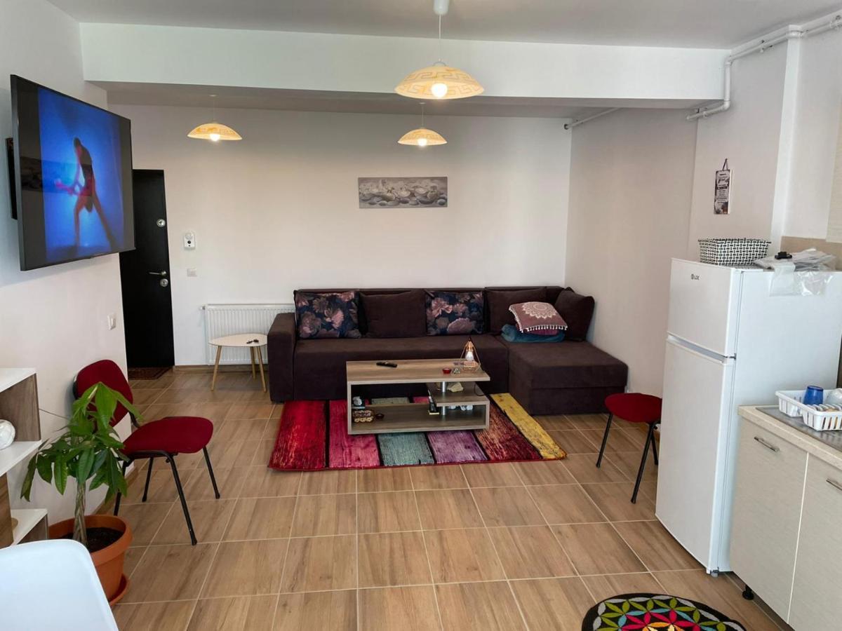 Magnolia Apartament Năvodari Екстериор снимка